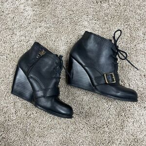 Fossil‎ Charlene Ankle Boots Womens Size 6.5 Black Leather Lace Up Buckle Wedge